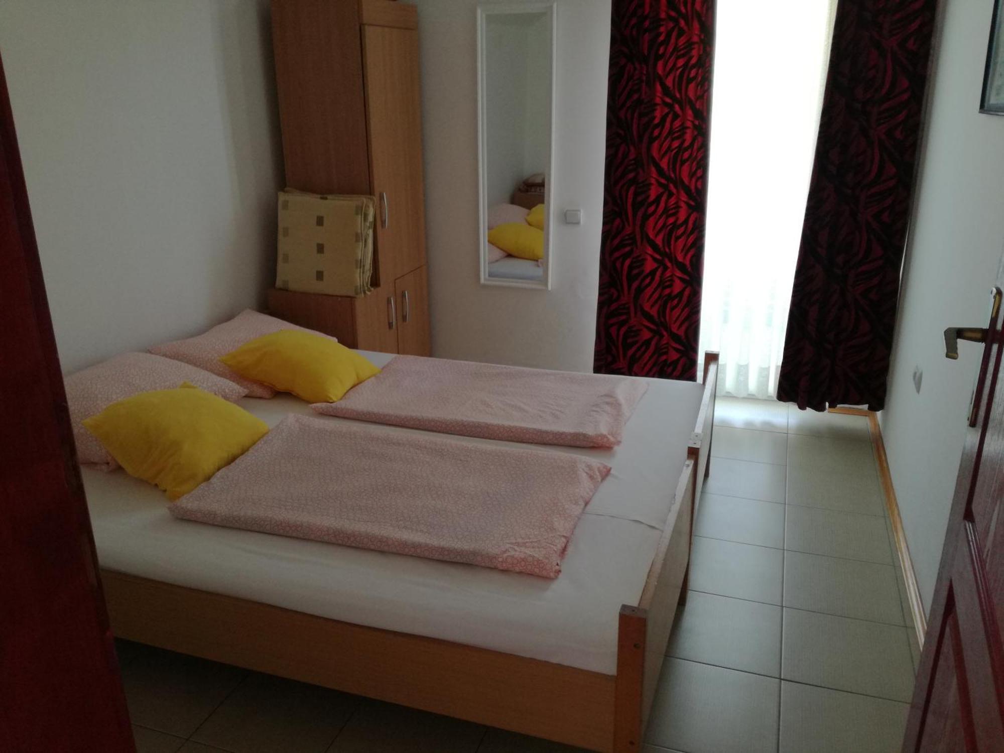 Apartman Irena Tivat Dış mekan fotoğraf
