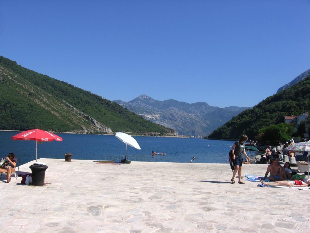 Apartman Irena Tivat Dış mekan fotoğraf